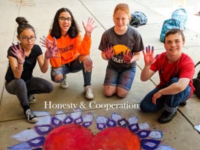 art-students-chalk-design
